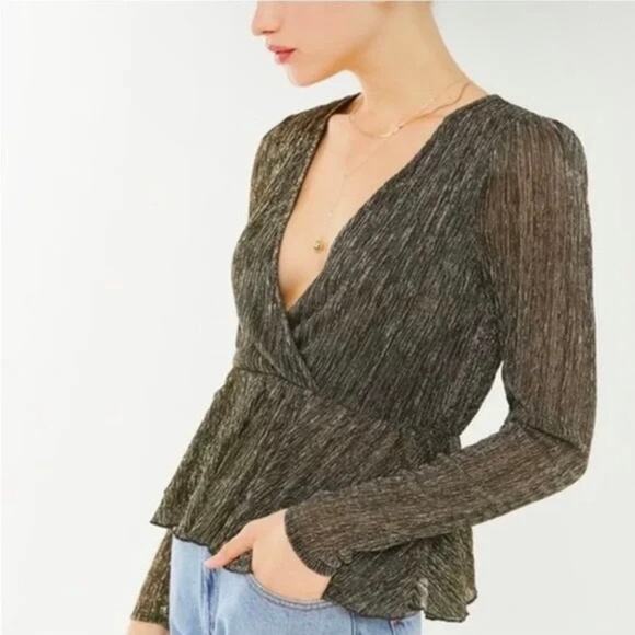 Urban Outfitters Metallic Gold Deep V Peplum Long Sleeved Blouse Medium Cropped - Picture 1 of 5